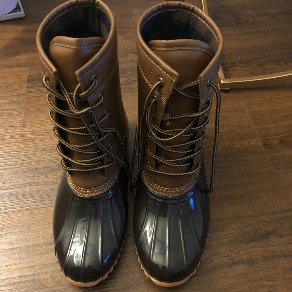 Duck Boots